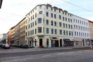 Maisonettewohnung direkt am Hasselbachplatz inkl. 2 Zimmer + EBK+Bad mit Wanne+Gäste- WC+Laminat! – 39104 Magdeburg – Vorschaubild 8