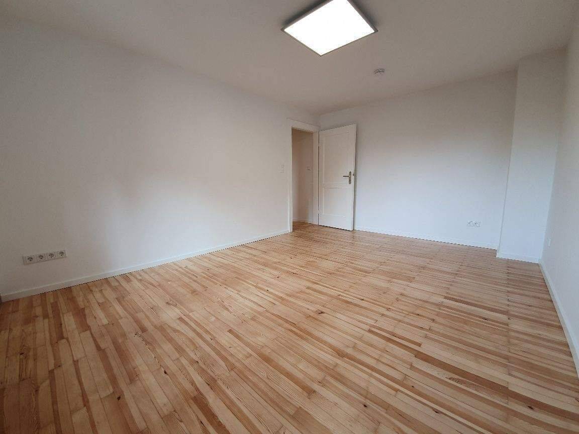 Die ideale 1-Zimmer Wohnung mit Südbalkon in den grünen Innenhof – Nürnberg – Vorschaubild 3