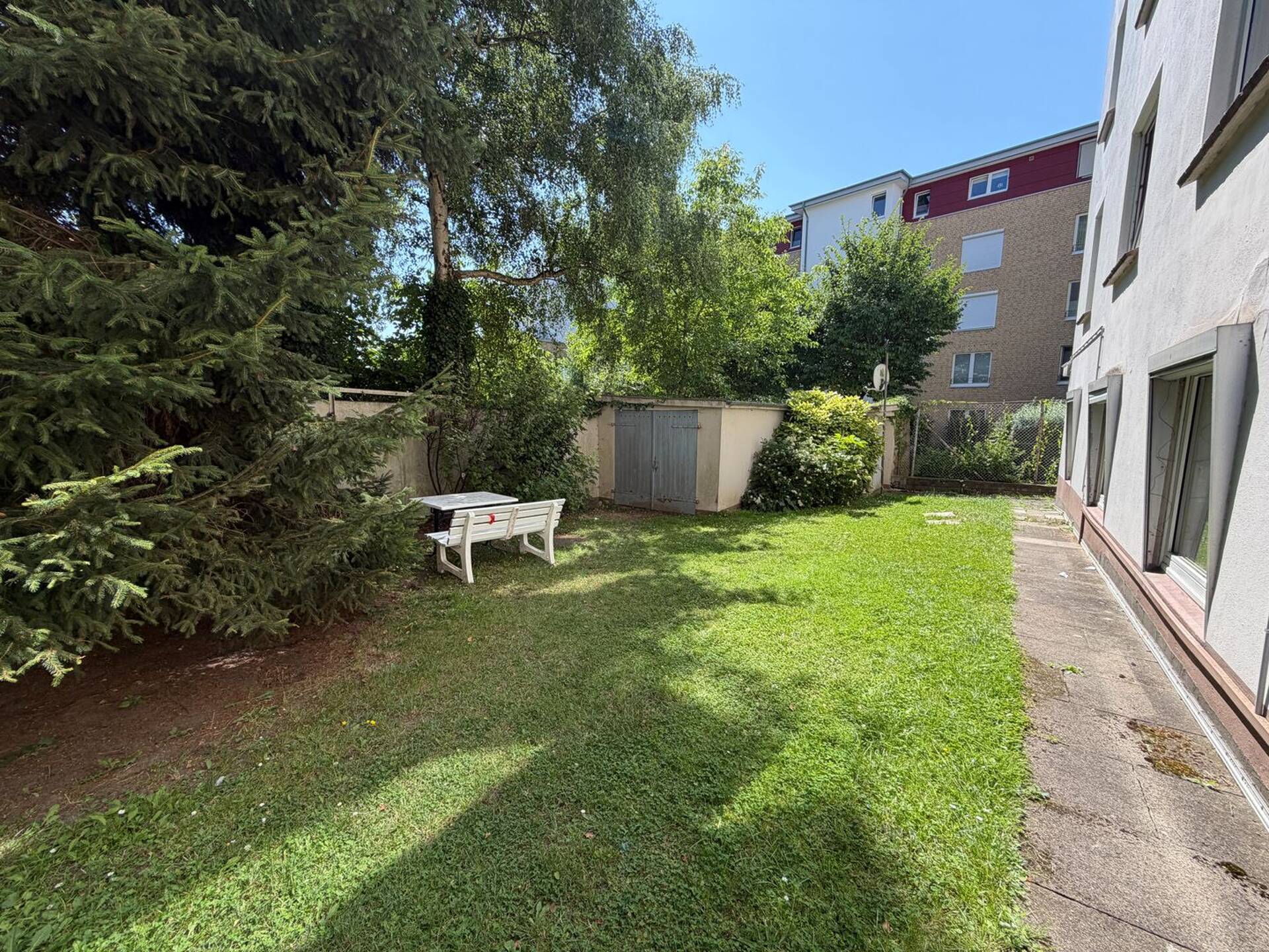 Mehrfamilienhaus in 23558 Lübeck mit 798 m² kaufen
