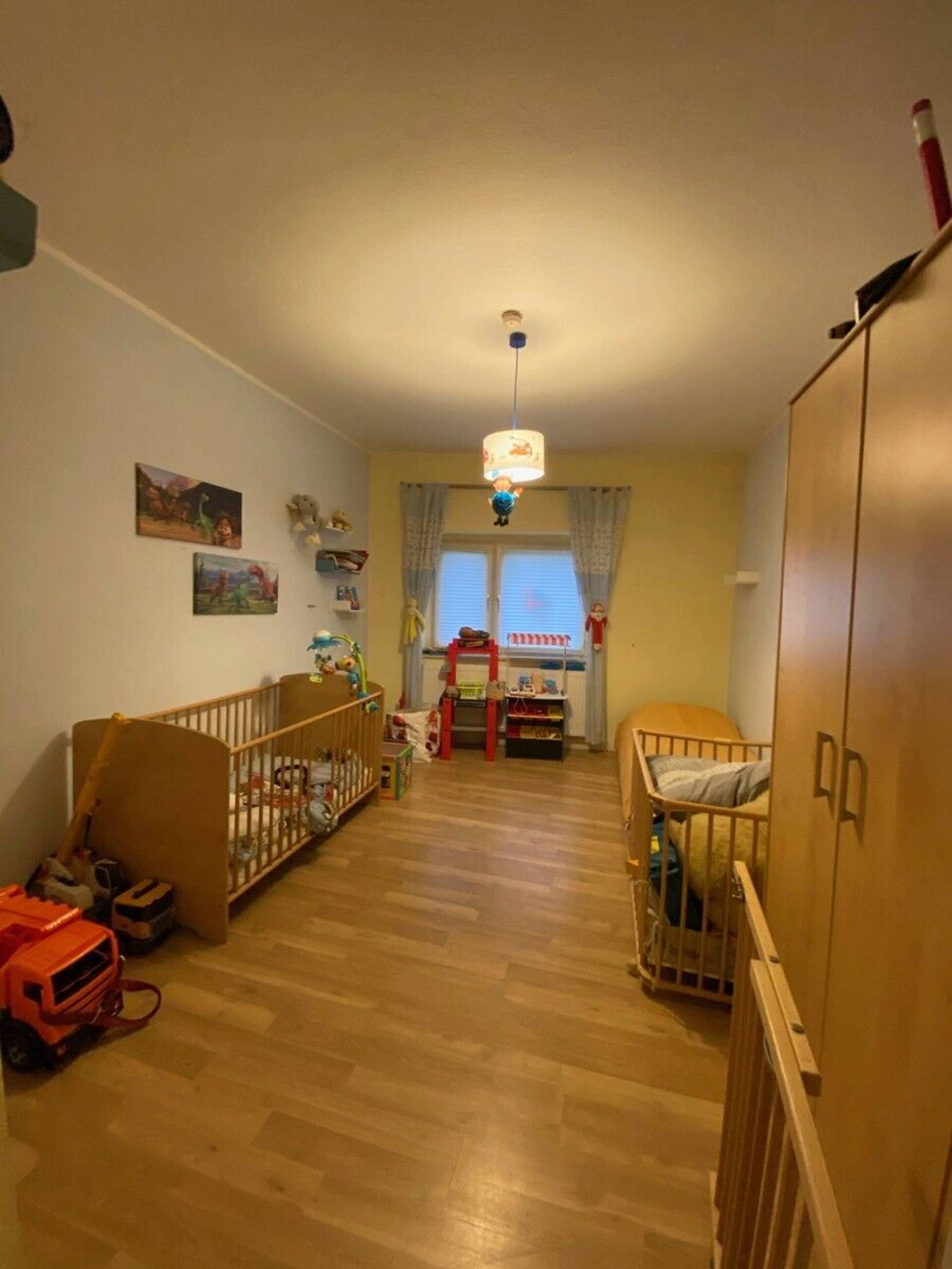 Mehrfamilienhaus in 41239 Mönchengladbach mit 349 m² kaufen