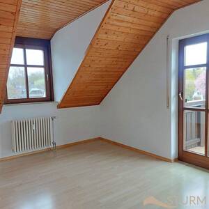 Schöne Dachgeschosswohnung mit Balkon, Kellerabteil und Stellplatz in begehrter Lage - Lengfeld – 97076 Würzburg – Vorschaubild 9