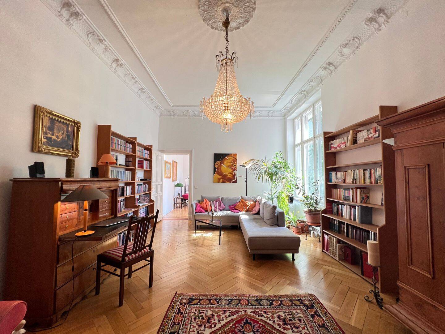 Stilvolle 2,5-Zimmer-Altbauwohnung im begehrten Bayerischen Viertel - nahe Viktoria-Luise-Platz