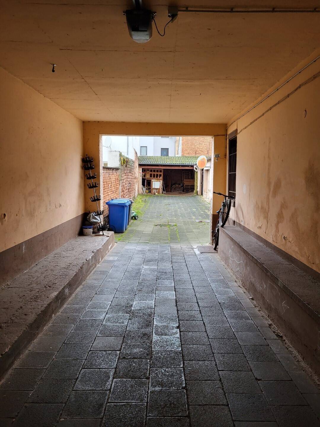 3 Wohnungen plus Gaststätte, 7,5 % Rendite und Steuervorteile – Zweibrücken – Vorschaubild 3