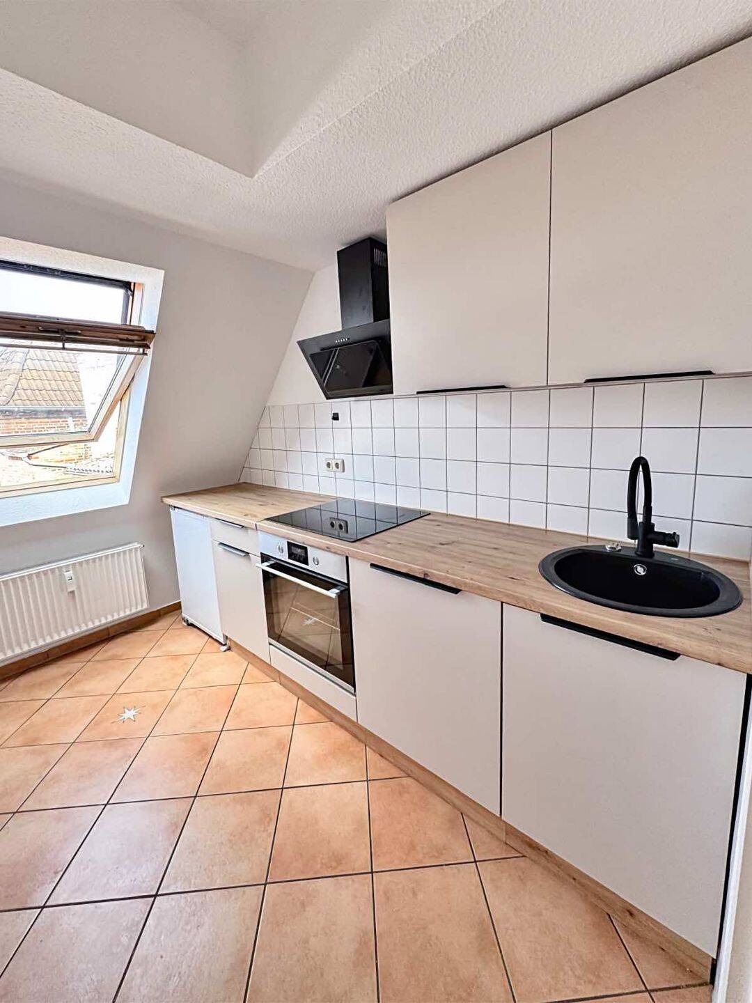 Elegante 3-Zimmer-DG-Wohnung in Südfriedhof, Kiel – Kiel – Vorschaubild 3