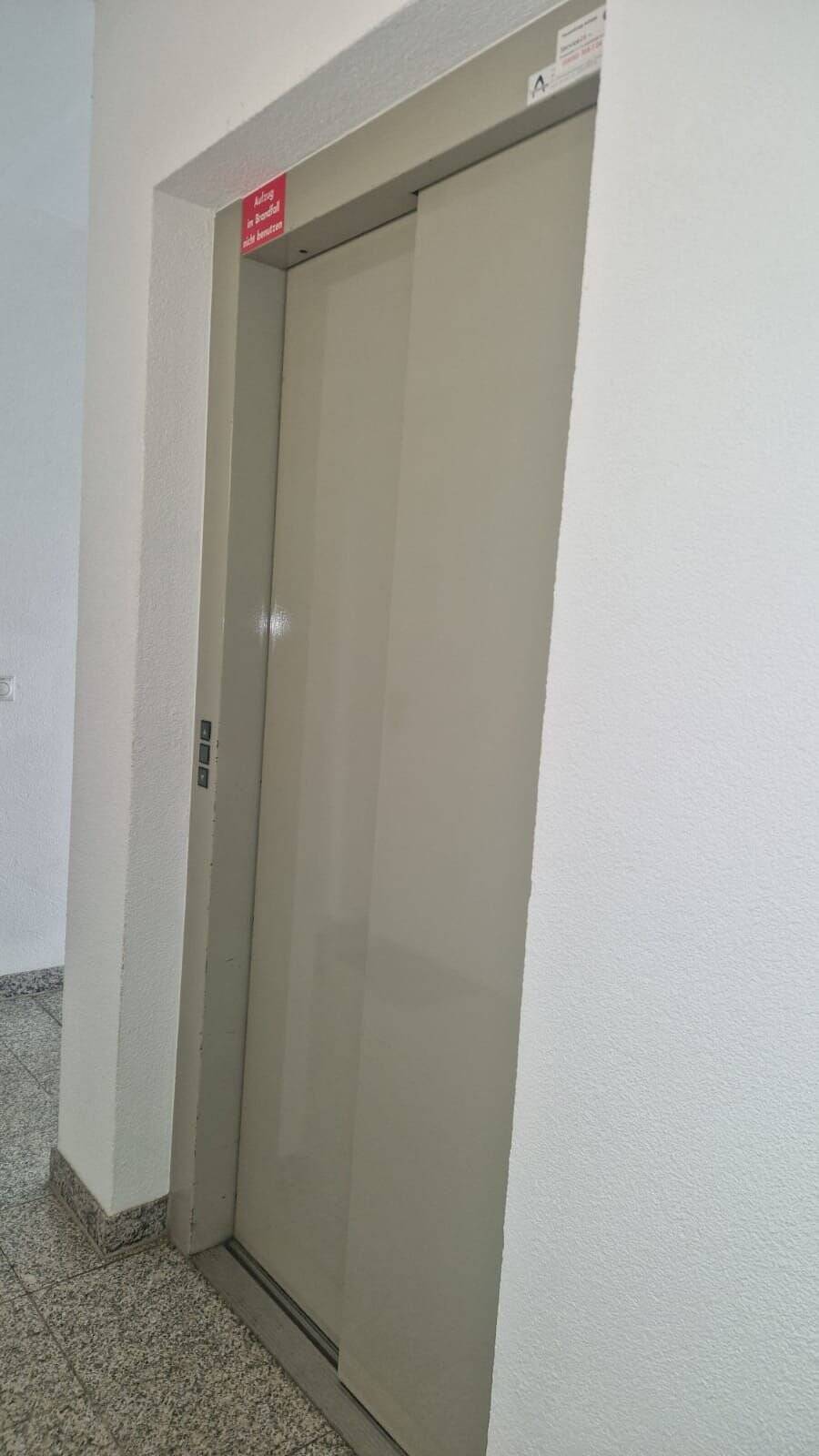 Sehr gut gepflegtes Mehrfamilienhaus in Top Lage! – Dresden – Vorschaubild 8