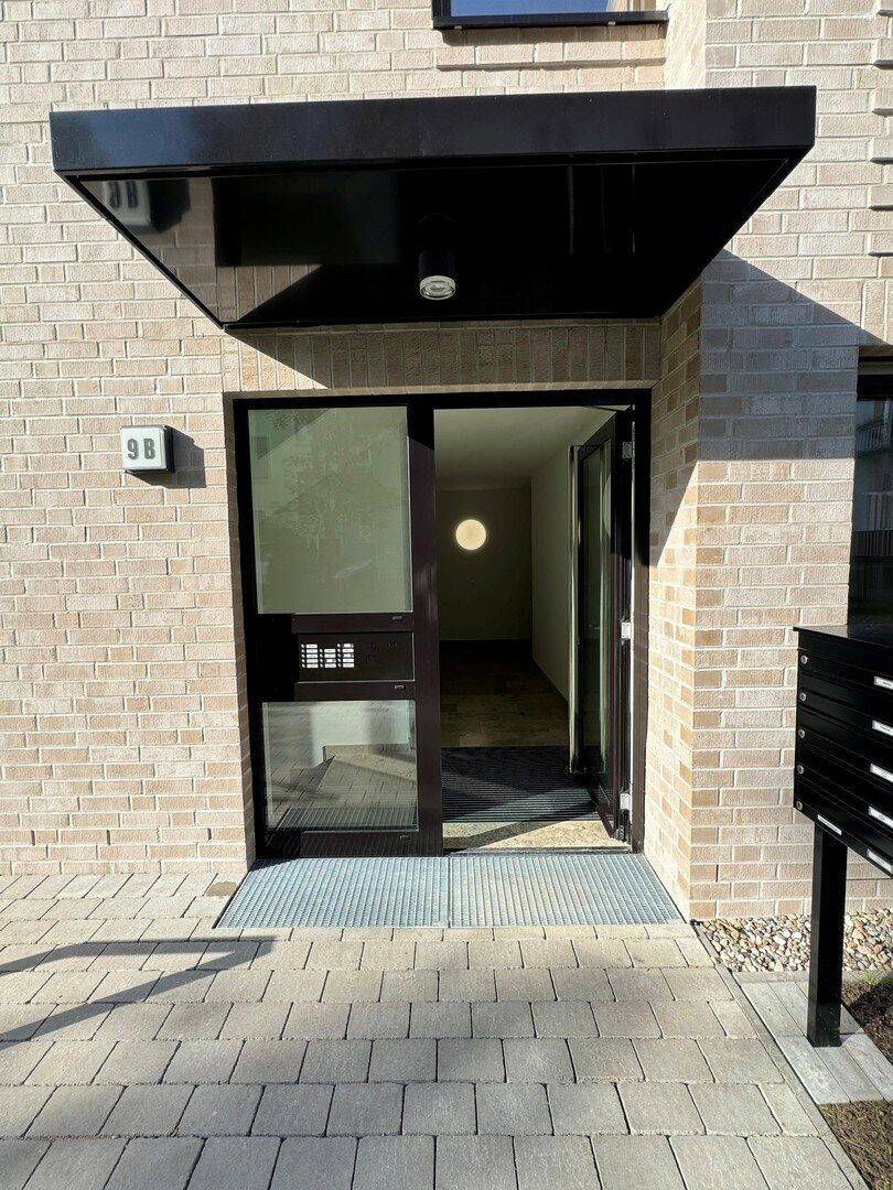 Exklusive 3-Zimmer-Wohnung mit Terrasse mit Garten und lux. Ausstattung – Hamburg – Vorschaubild 3