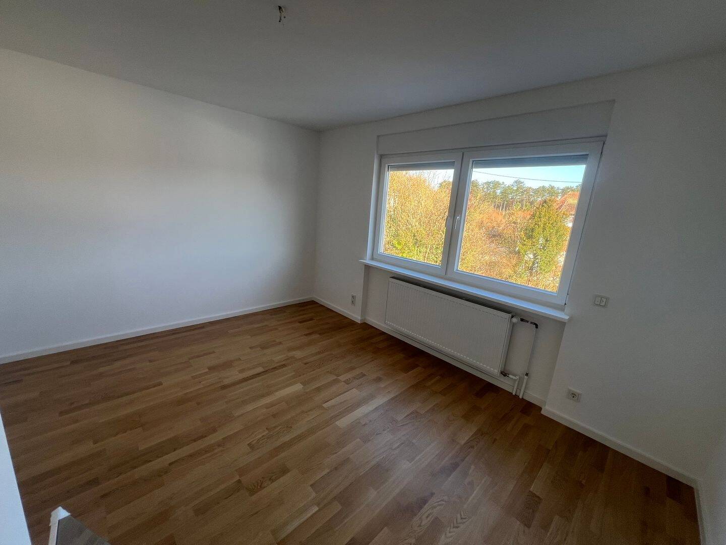Repräsentatives Einfamilienhaus mit Einliegerwohnung in ruhiger Sackgassenlage von Saarbrücken-Eschringen – Saarbrücken – Vorschaubild 9