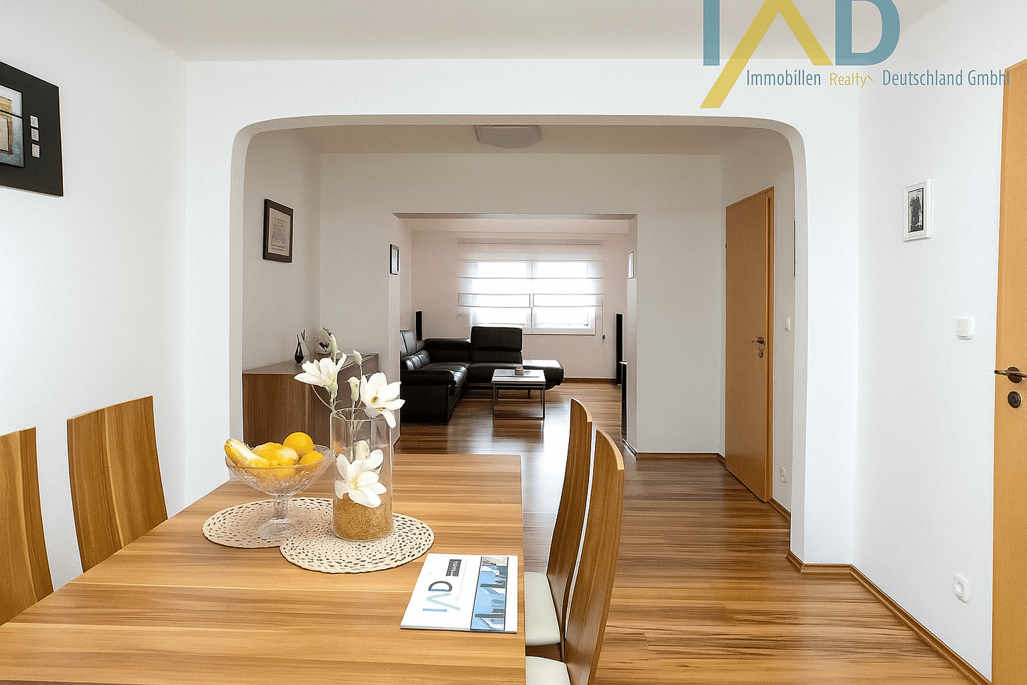 Einladendes Einfamilienhaus mit weitläufigem Garten für unvergessliche Augenblicke. – Höhr-Grenzhausen – Bild 1 von 9