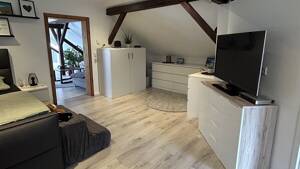 Moderne 2-Zimmer-Dachgeschosswohnung mit Einbauküche in Merseburg-Beuna zu vermieten – 6217 Merseburg – Vorschaubild 9