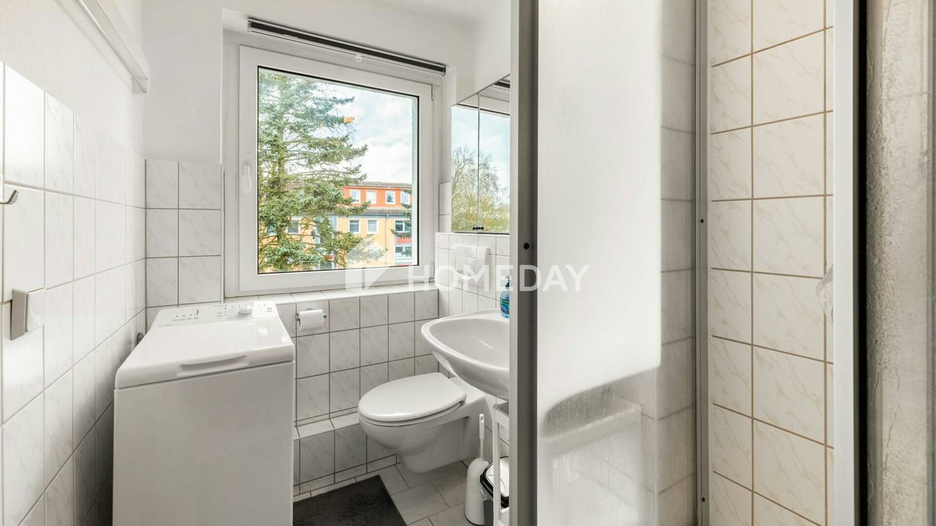 Etagenwohnung in 18069 Rostock mit 47 m² kaufen