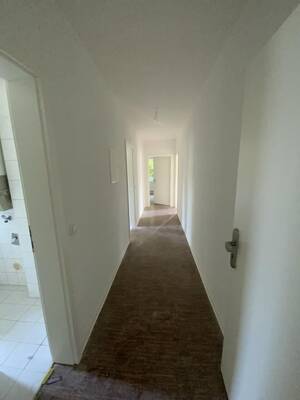 Wenn nicht hier, wo dann und sogar ein Balkon mit dran. – 42897 Remscheid – Vorschaubild 8