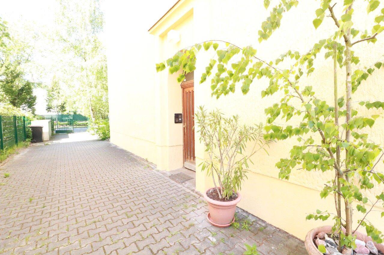Vermietete Altbauperle mit Balkon und Gartenblick als Kapitalanlage – Berlin – Vorschaubild 4