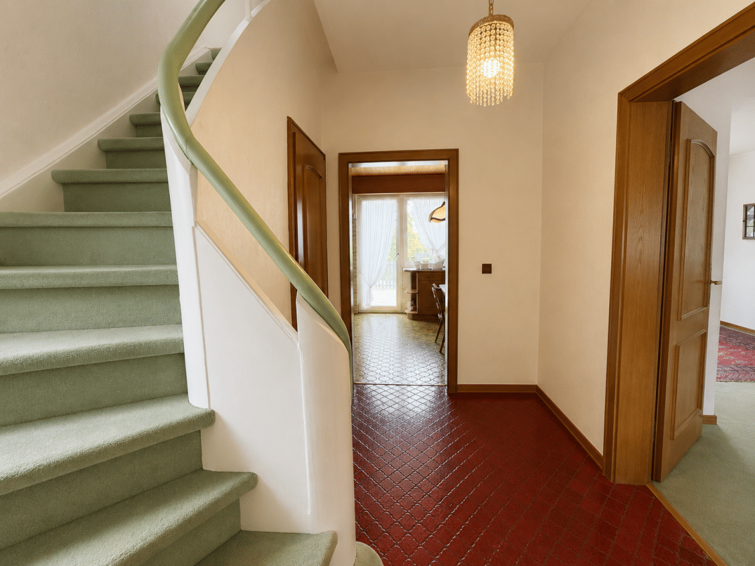 Charmantes freistehendes Familienhaus mit Traumgrundstück – Solingen – Vorschaubild 4