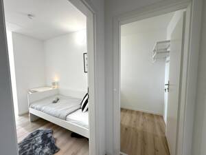 ?? Möbliertes Zimmer frei in moderner 5er-WG - Mainstraße 121, Offenbach am Main! - ab dem 01.08 – 63065 Offenbach am Main – Vorschaubild 8