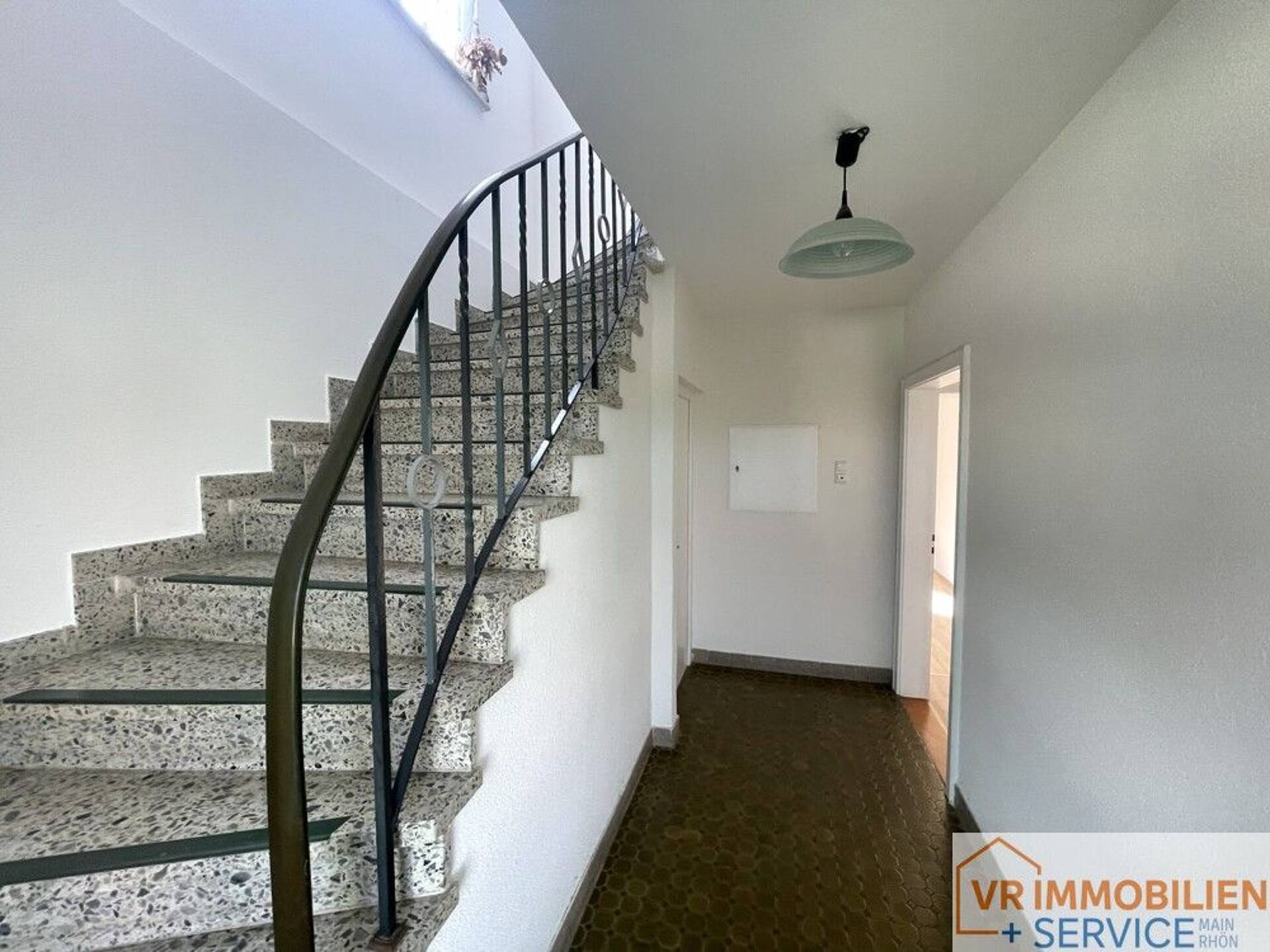Mehrfamilienhaus in 97616 Bad Neustadt an der Saale / Herschfeld mit 122 m² kaufen