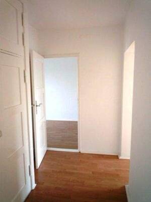 Erstbezug! Wunderschöne 3-Zimmerwohnung in sehr guter Lage - mit Balkon und Stellplatz! – 14052 Berlin – Vorschaubild 3