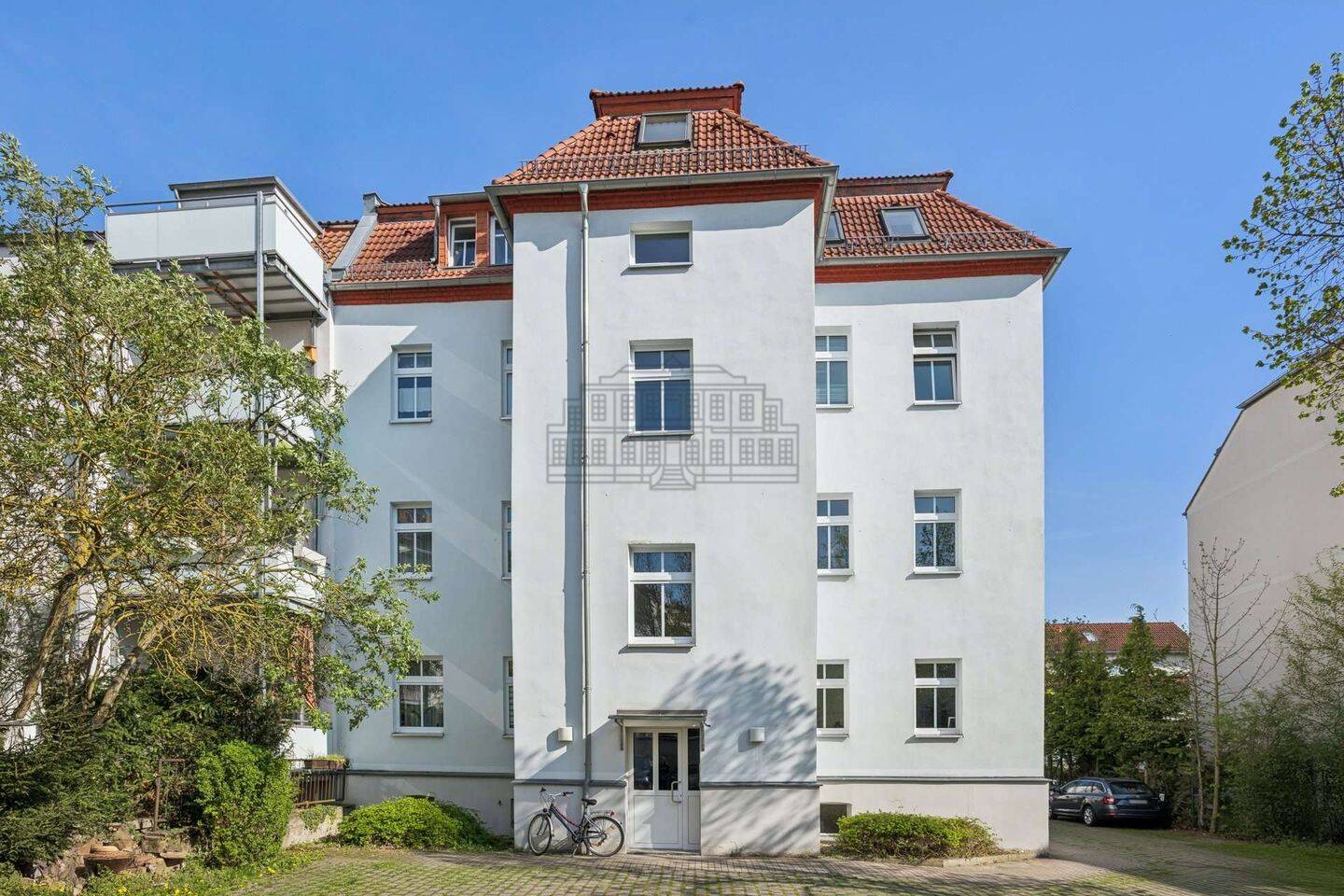 Stilvolle Kapitalanlage in Leipzig: Vermietete 2-Zimmer-Dachgeschosswohnung – Leipzig – Vorschaubild 4
