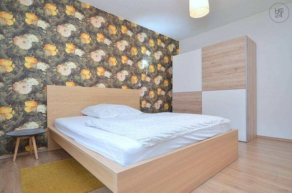 Modern möblierte 2-Zimmer-Wohnung mit Balkon und WLAN direkt in der Altstadt – Nürnberg – Vorschaubild 9