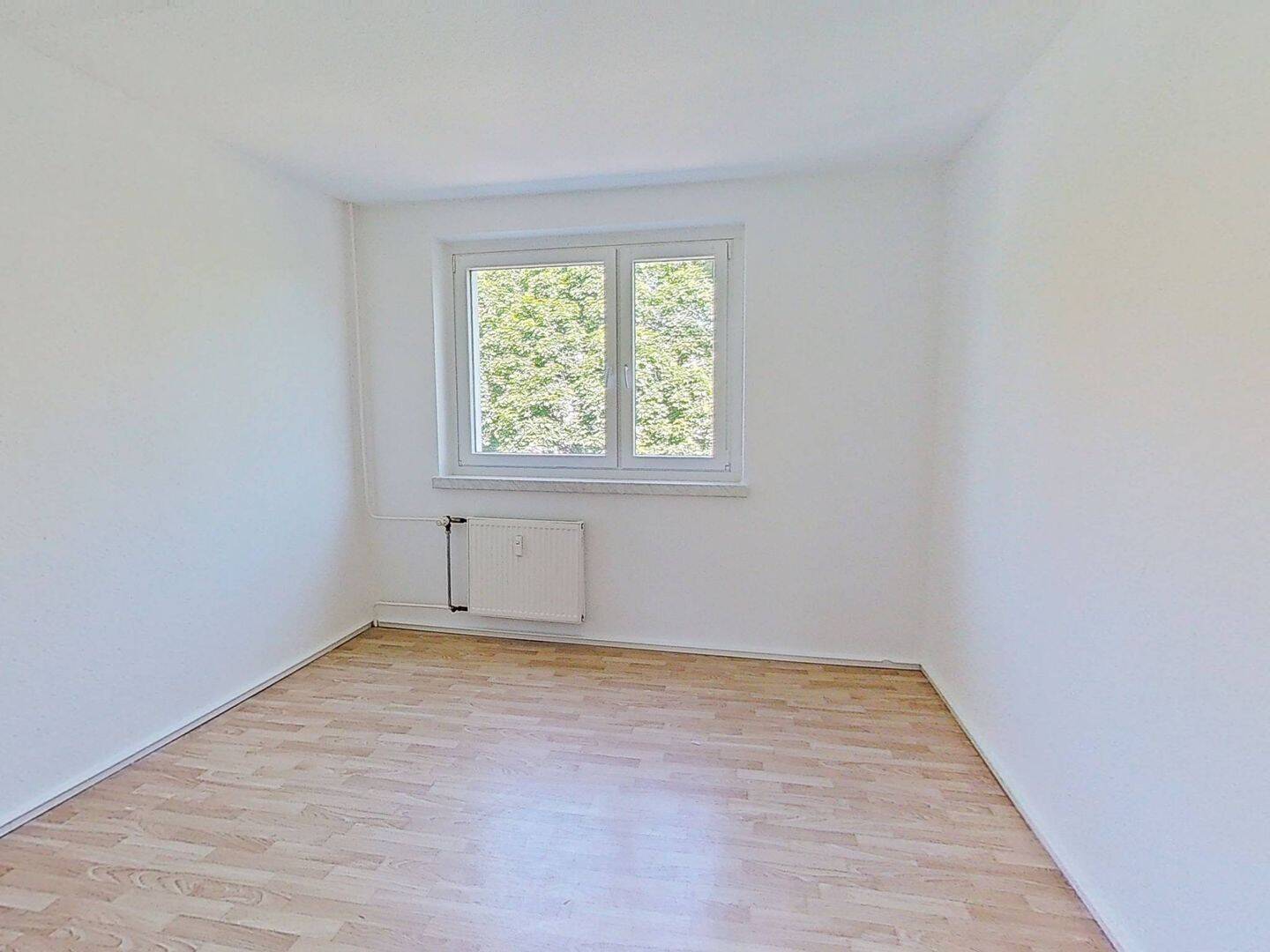 Zentral gelegene 3-Zimmer-Wohnung mit BALKON – Magdeburg – Vorschaubild 7
