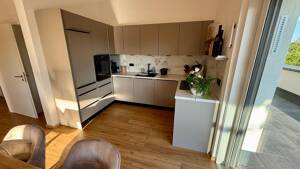 Teilmöblierte 3-Zimmer-Penthouse-Wohnung in Rinchnach – 94269 Rinchnach – Vorschaubild 4