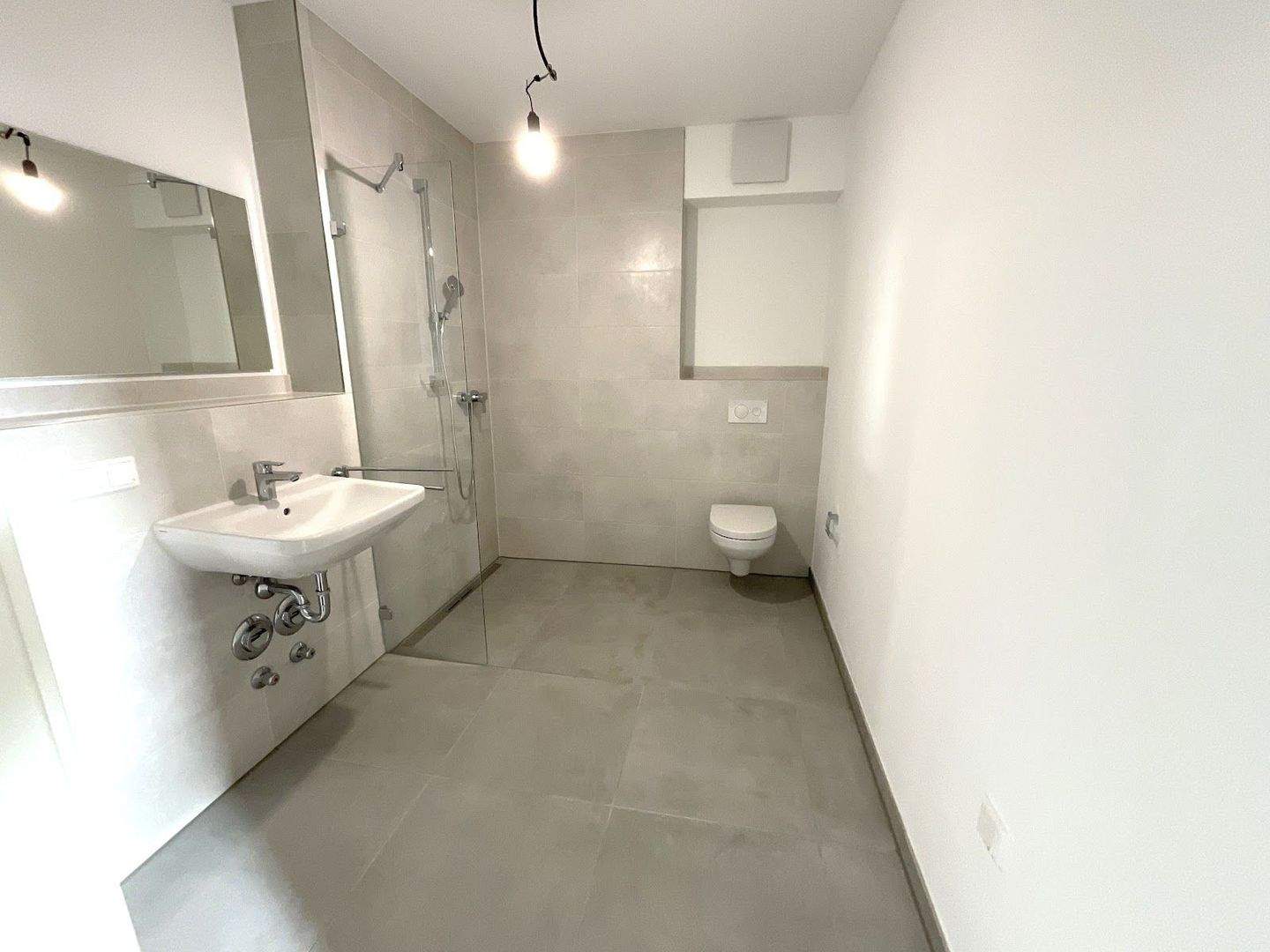 Ihr neues Zuhause mit Freiraum: Elegante, barrierefreie 3-Zimmer-Wohnung mit sonniger Loggia – Nürnberg – Vorschaubild 7