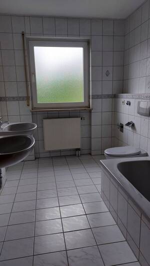 Helle 3 Zimmerwohnung mit Balkon – 91058 Erlangen – Vorschaubild 7