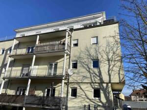 Bezugsfreie 3-Zi-OG Wohnung mit Einbauküche direkt am Nordbahnhof – 85049 Ingolstadt – Vorschaubild 2
