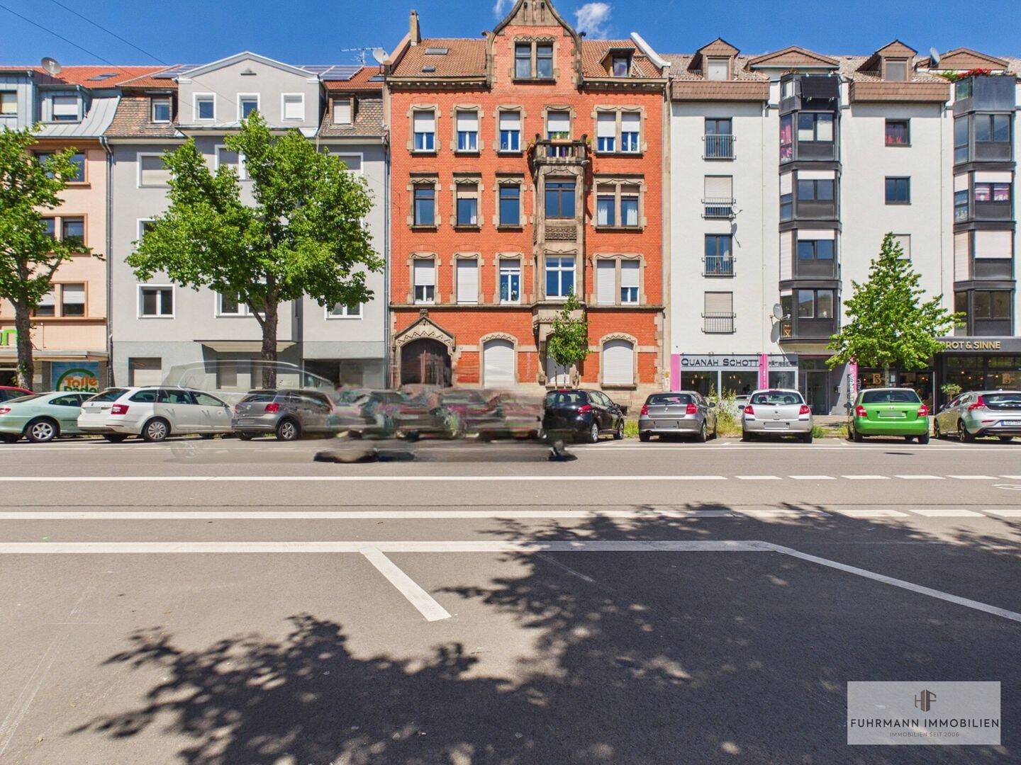Historischer Charme trifft urbanes Lebensgefühl - Stilvolle Eigentumswohnung mit Stellplatz