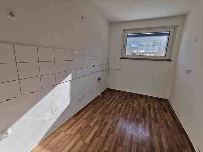 Top 3-Zi.-Whg. mit Balkon in modernisiertem Mietshaus – Gelsenkirchen – Vorschaubild 5