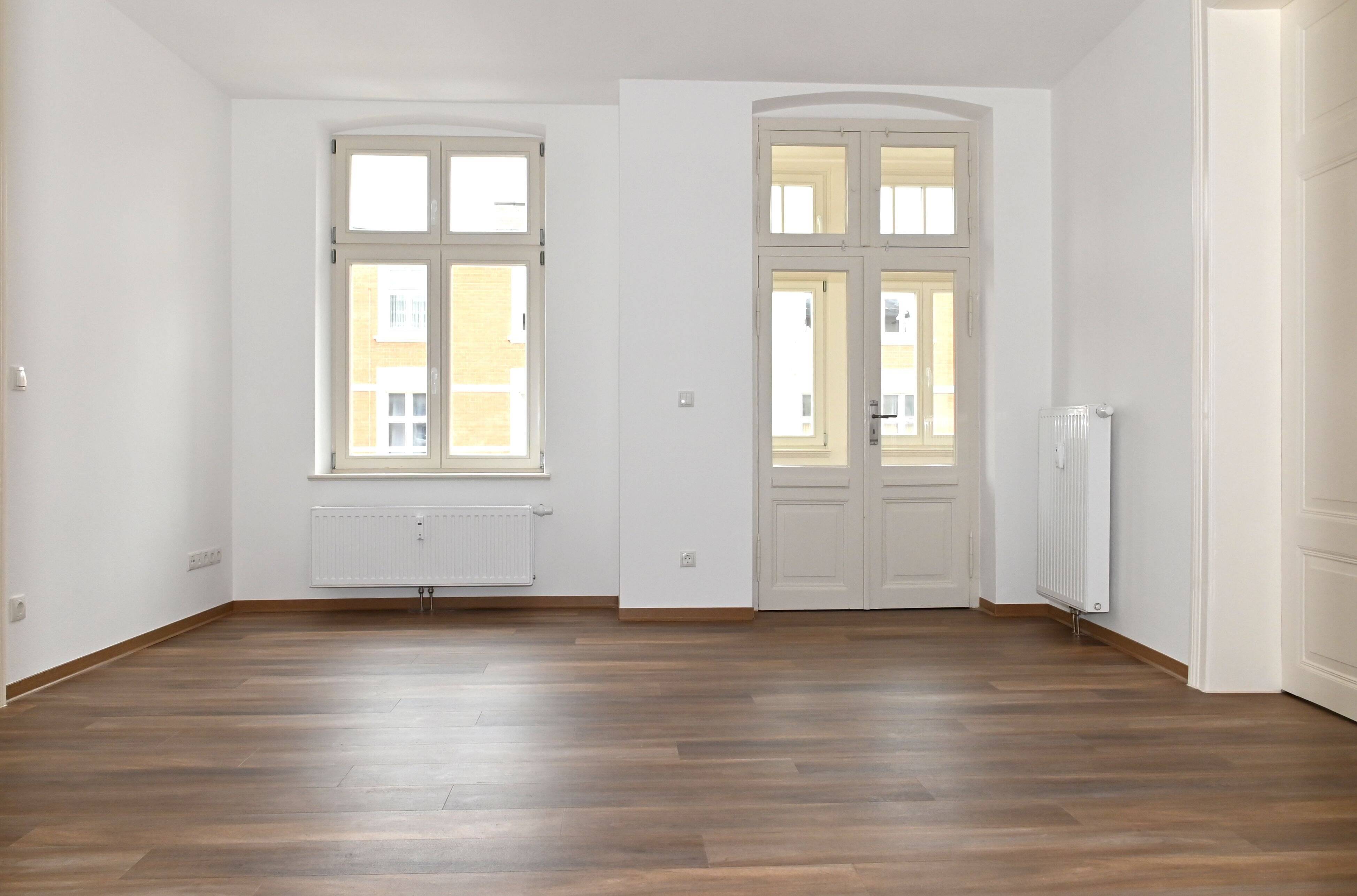 Erstbezug nach Kernsanierung mit Balkon