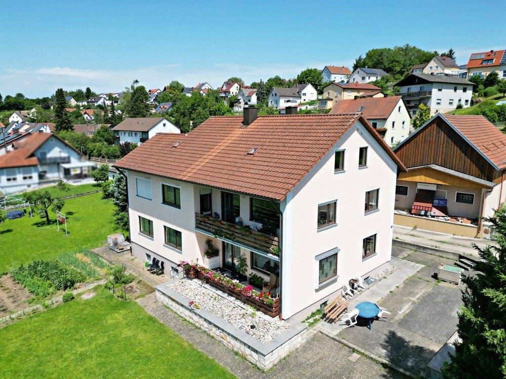 |Großflächiges Baugrundstück mit Bestandsimmobilie - Ideal für Wohnprojekte| – Nittendorf – Bild 1 von 9