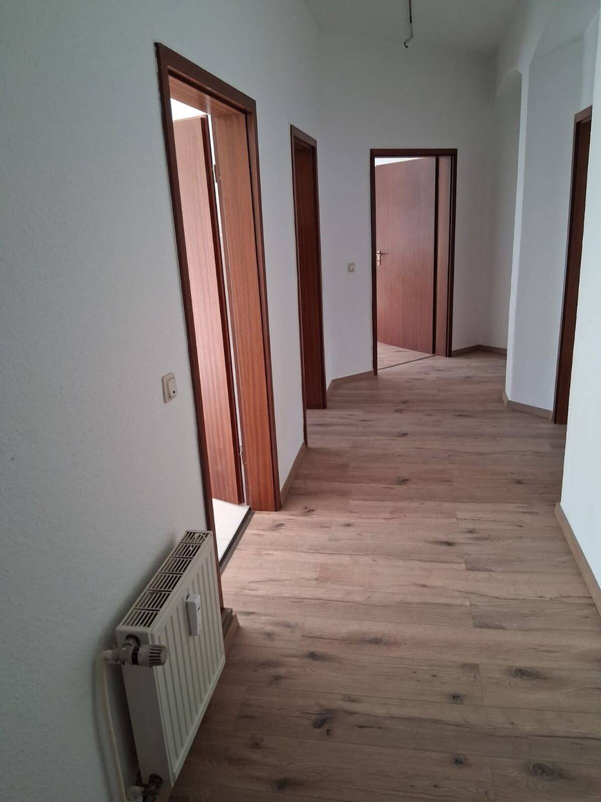 Neu sanierte 3,5-R-Wohnung In MD.Stadtfeld Ost 104 im EG. mit BLK. zu vermieten – 39108 Magdeburg – Bild 1 von 9