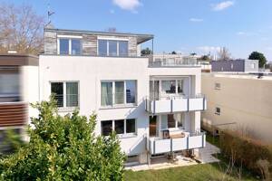 Modernes Familienhaus mit Panorama-Dachterrasse, Gartenidylle und Top-Lage im Stadtbezirk Mühlhausen – 70437 Stuttgart – Vorschaubild 4