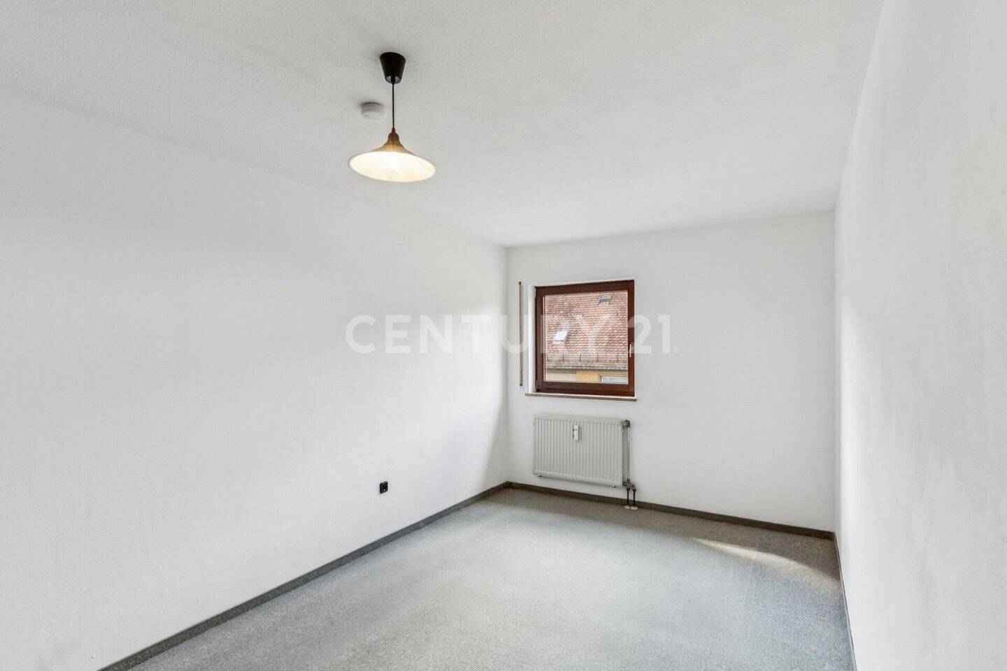 Helle 2-Zimmer-Wohnung in ruhiger, zentraler Lage – Fürth – Vorschaubild 4