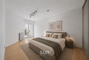 ERDGESCHOSSWOHNUNG MIT 70 M² PRIVATGARTEN & WINTERGARTEN - Einmalige 2,5-Zimmer mit Stellplatz – 65195 Wiesbaden – Vorschaubild 2