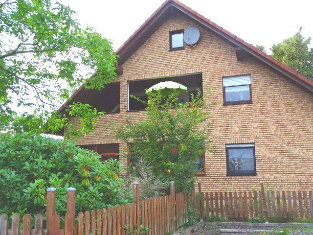 Moderne 4 Zimmer-Familienwohnung mit großer Loggia in Seelscheid