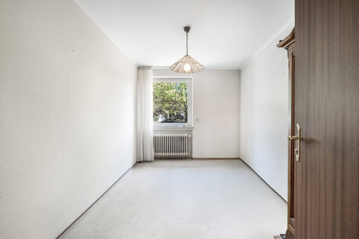 Günstige Gelegenheit - Renovierungsbedürftiges Reihenhaus in Bestlage von Bremen – Bremen – Vorschaubild 9