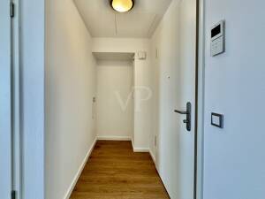 Barrierefreies Apartment mit separater Küche, verglaster Loggia und Weitblick – 12489 Berlin – Vorschaubild 3