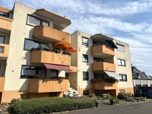 Geräumige 3-Zimmer-Wohnung mit Einbauküche und Westbalkon in Leverkusen-Opladen!