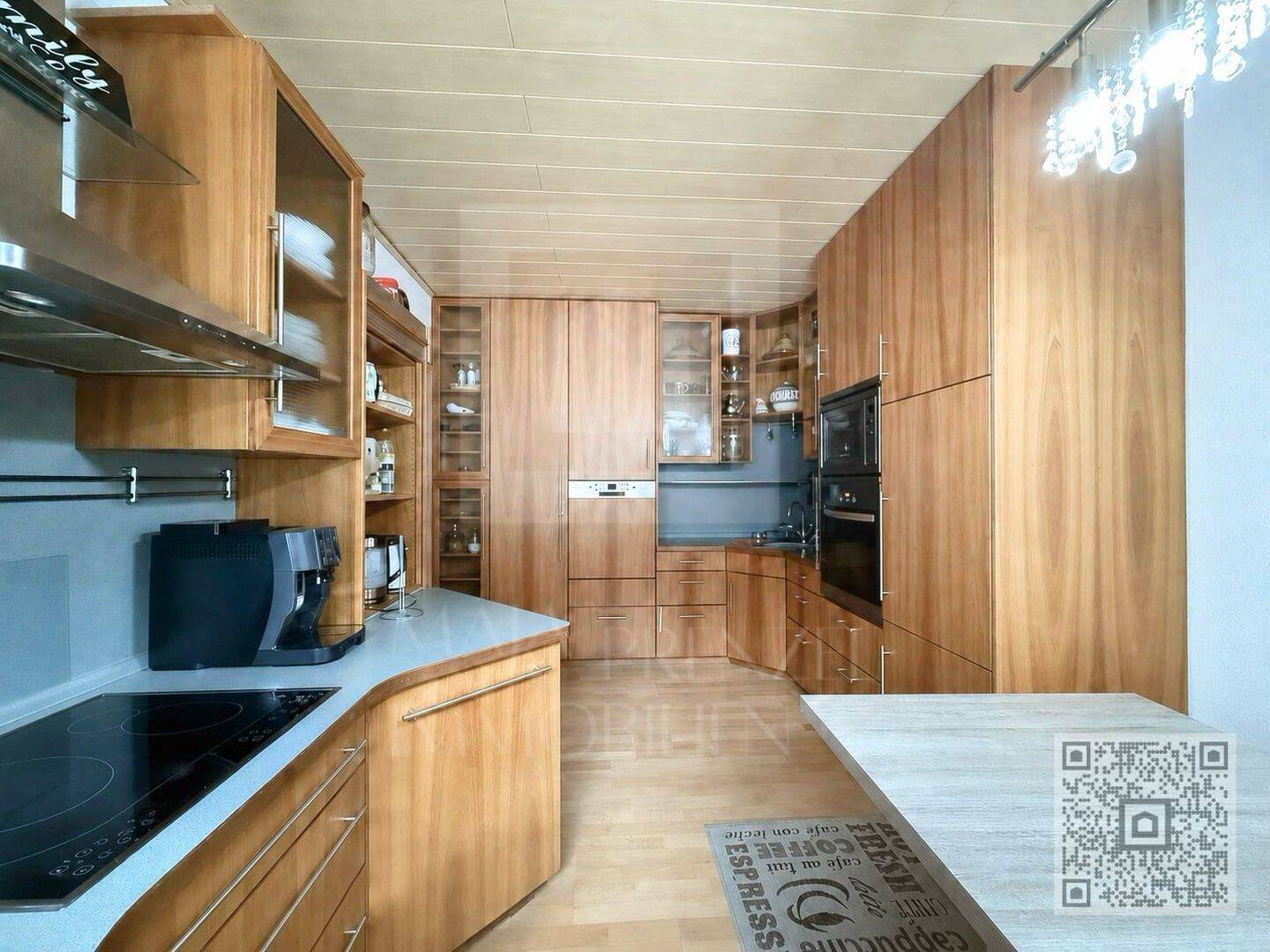 Gut geschnittene 3 Zi Wohnung mit Balkon in Burgfarrnbach