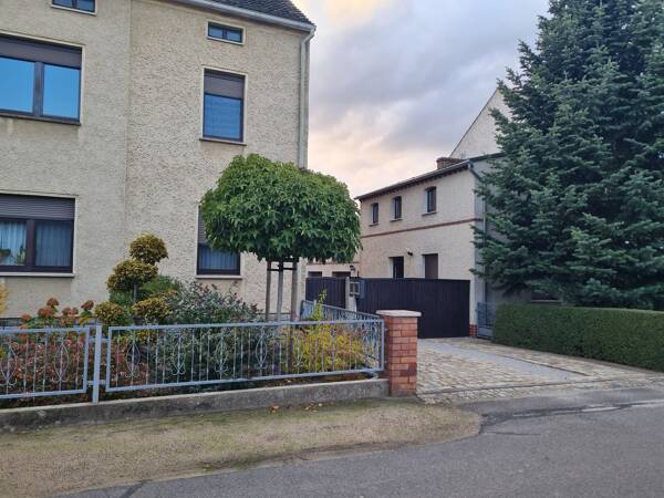Haus in 03149 Forst (Lausitz) mit 210 m² kaufen