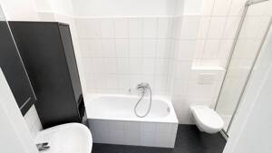 Moderne Altabau 3-Zimmer-Wohnung mit Balkon und zwei Bädern * Nähe Berger Straße* – 60385 Frankfurt am Main – Vorschaubild 6