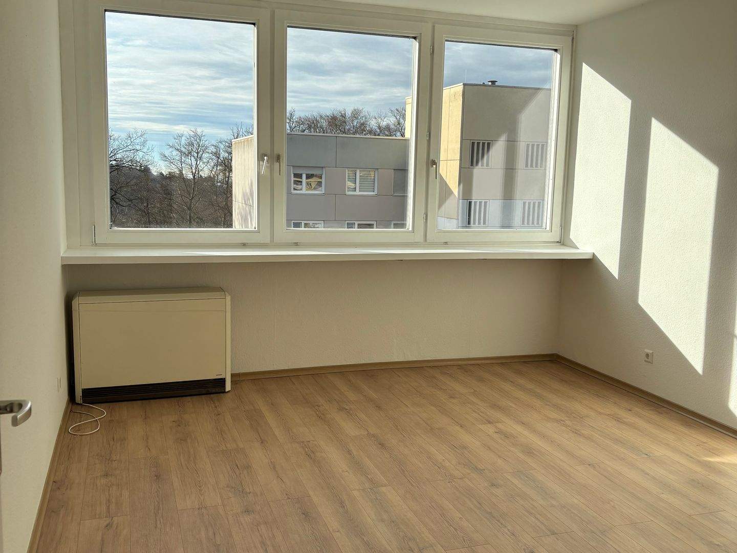 4-Zimmer Wohnung mit Balkon [VAC-17330] – Karlsruhe – Vorschaubild 5