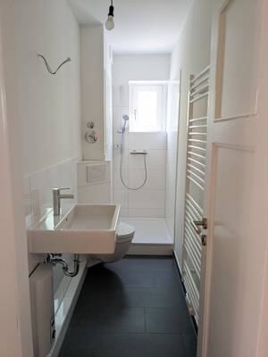 helle 2,5-Zimmer-Wohnung mit Balkon im Hochparterre zum 01.09. zu vermieten – 20535 Hamburg – Vorschaubild 8