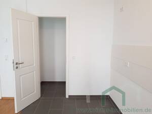 ** 3-Zimmer-Whg. * Fußbodenheizung * Terrasse * Übernahme EBK mögl. ** – 4315 Leipzig – Vorschaubild 9