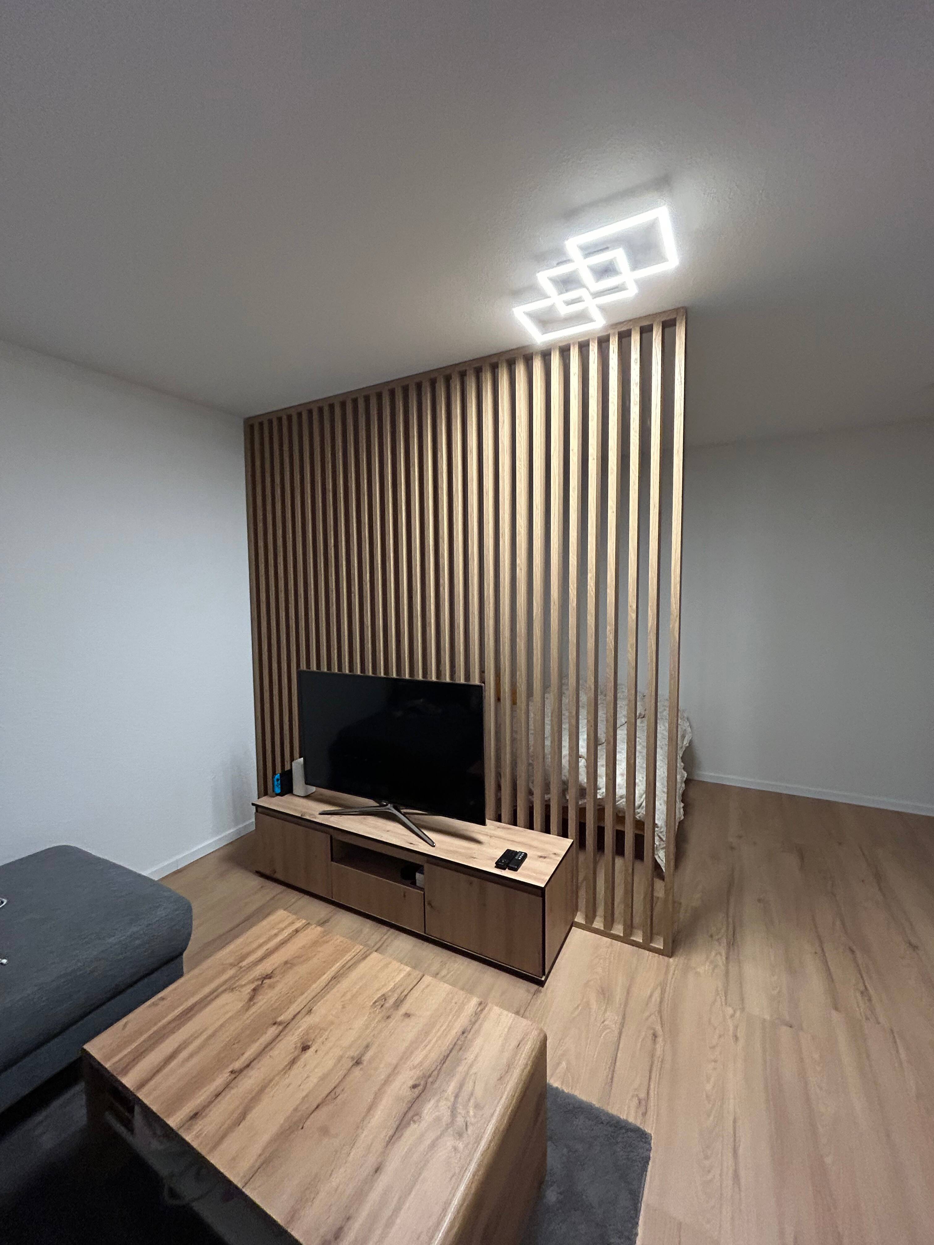 Kernsaniertes und hochwertig möbliertes 1-Zimmer-Apartment