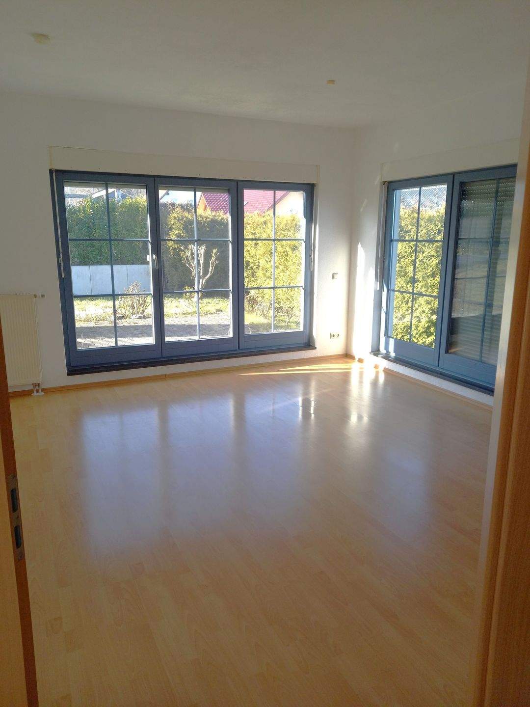 Einfamilienhaus mit Garage im Bungalowstil – Ettersburg – Vorschaubild 3