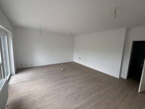 Erstbezug nach Sanierung: 2-Zimmer-Wohnung mit großem Balkon & Gartenblick in Duisburg-Rahm! – 47269 Duisburg – Vorschaubild 6