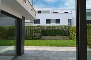 Stil & Raum im Brucker Holt! Exquisite Luxus-Wohnung mit EBK, Kamin & Gartenterrasse – 45133 Essen – Vorschaubild 9