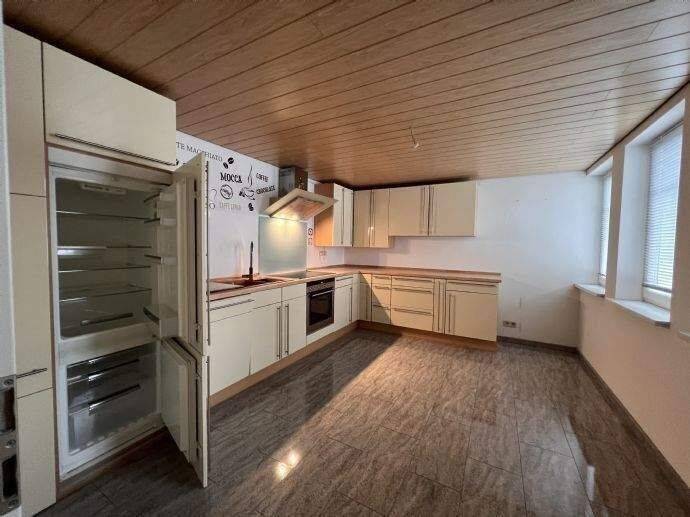 !!! KLEIN ABER FEIN - MIT SCHÖNEM INNENHOF IN DER ALTSTADT VON UNTERLIEDERBACH - PRIVATSTRAßE !!! – Frankfurt am Main – Vorschaubild 3
